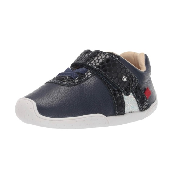 Marc Jacobs Other - MARC JACOB navy leather tennis shoes ROBEEZ GIrls size 5.5